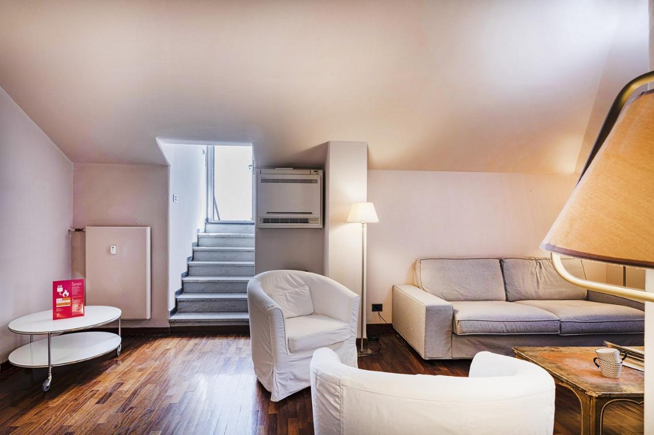 Ferienwohnung Garibaldi Attic By Wonderful Italy Genua Exterior foto