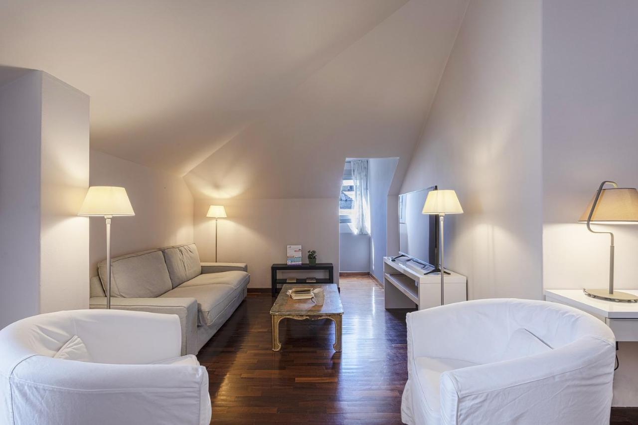 Ferienwohnung Garibaldi Attic By Wonderful Italy Genua Exterior foto